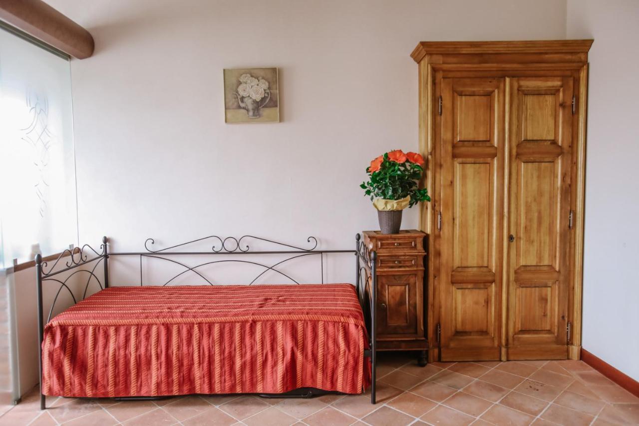 Il Pozzo Fiorito Apartment Cossombrato Exterior foto